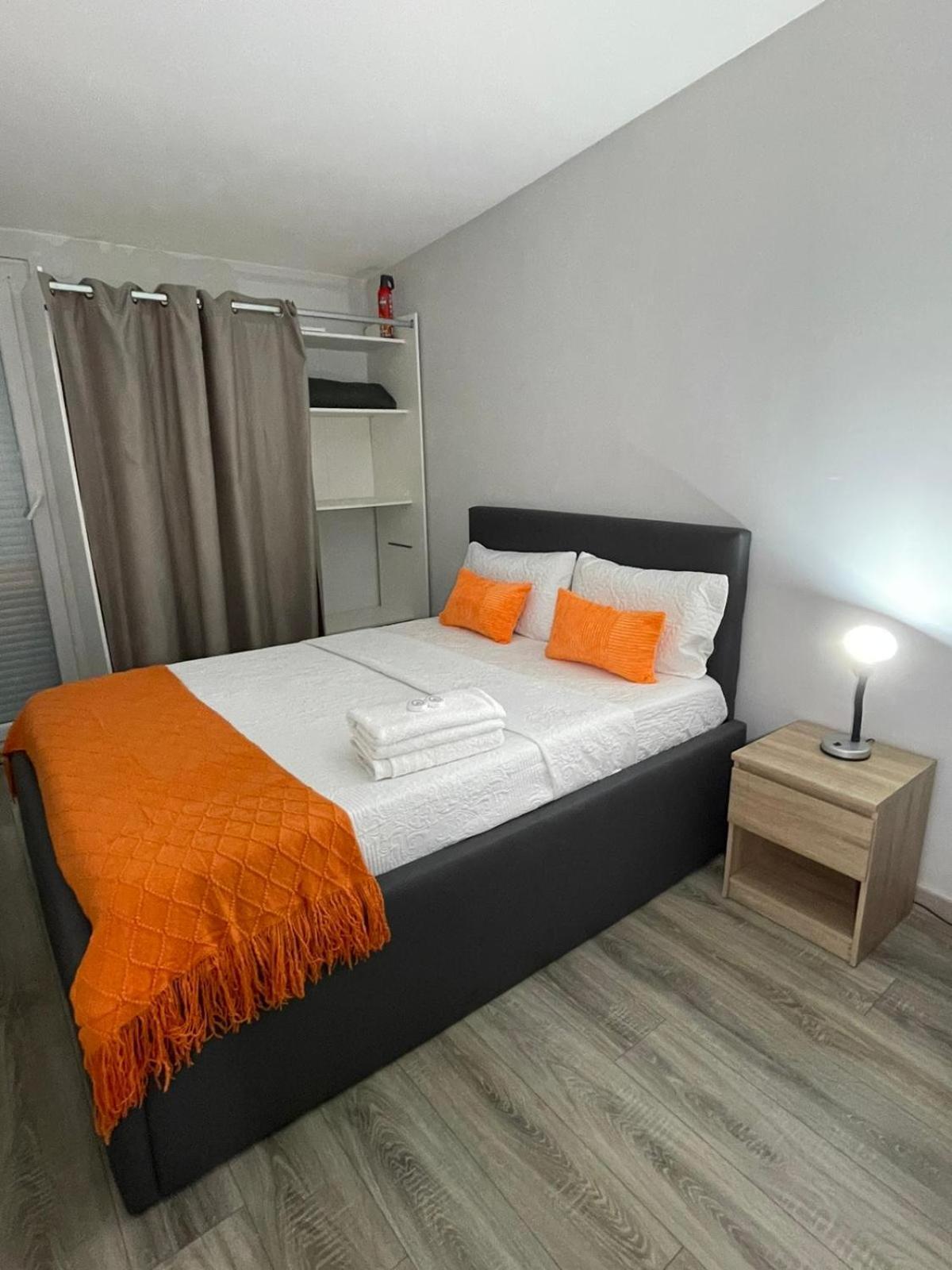 Agreable Chambre Menucourt المظهر الخارجي الصورة